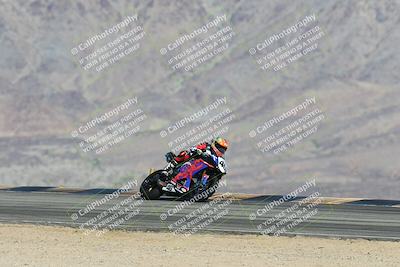 media/Nov-16-2025-Race Pace (Sun) [[8c5fa54630]]/Non Verified Riders (1st 20 Minutes)/2-Turn 10 (1010am)/